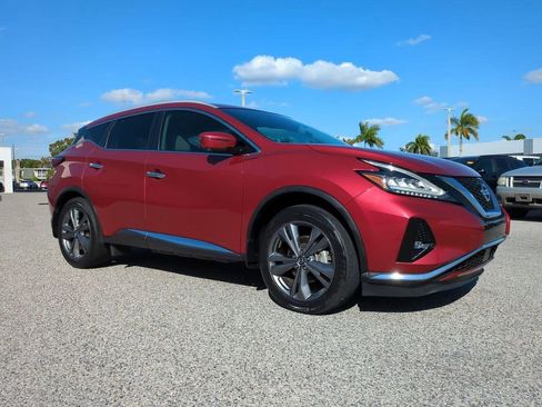 Used 2019 Nissan Murano Platinum image 3