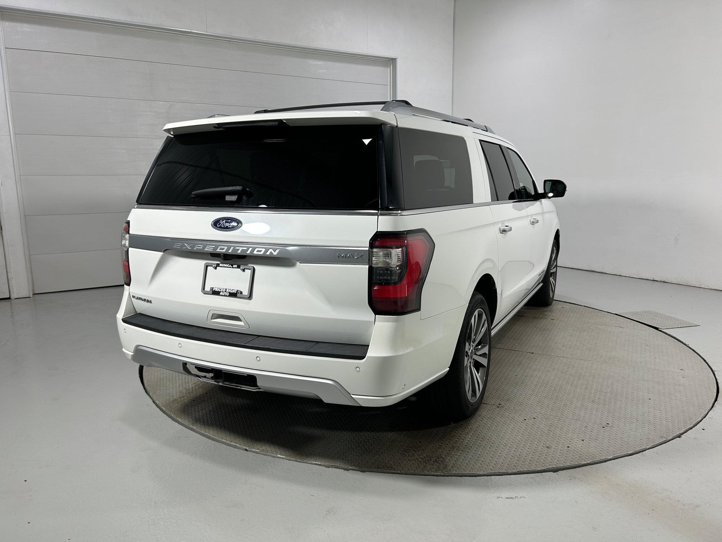 Used 2021 Ford Expedition Max Platinum AWD/4WD image 37