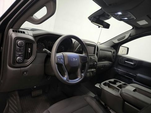 Used 2025 Chevrolet Silverado 1500 Custom Trail Boss w/ Midnight Edition image 17