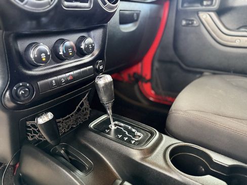 Used 2017 Jeep Wrangler Unlimited Sport w/ Quick Order Package 24S image 29