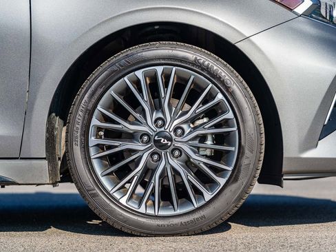 Used 2024 Kia Forte GT-Line image 9