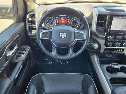 Used 2022 RAM 1500 Laramie AWD/4WD image 14