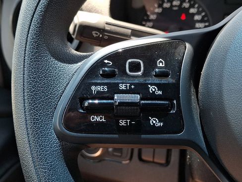 Used 2023 Mercedes-Benz Sprinter 2500 image 23