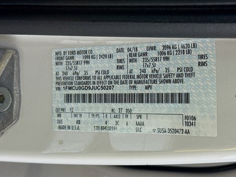 Used 2018 Ford Escape SE w/ Ford Safe & Smart Package image 38