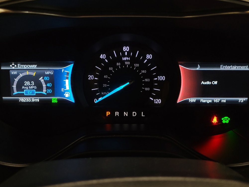 Used 2019 Ford Fusion SE FWD image 23