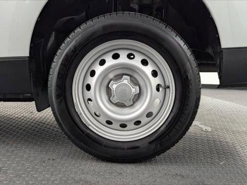 Used 2022 Ford Maverick XL image 25