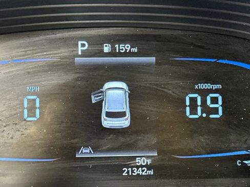 Certified 2023 Hyundai Venue Limited image 26