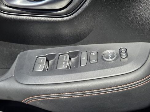 Certified 2024 Honda HR-V Sport image 36