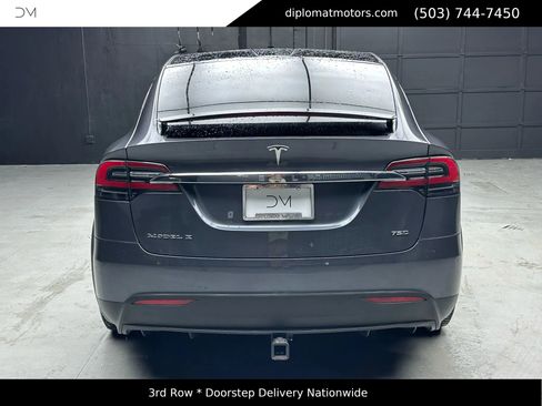 Used 2018 Tesla Model X 75D image 5