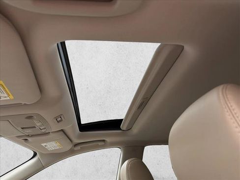 Used 2018 Nissan Pathfinder SL w/ SL Premium Package image 22