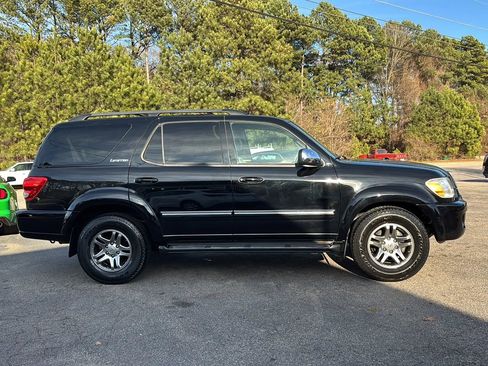 Used 2007 Toyota Sequoia Limited image 2
