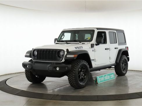 Used 2025 Jeep Wrangler Unlimited Sport S 4xe image 10