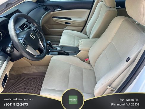 Used 2012 Honda Accord LX image 8