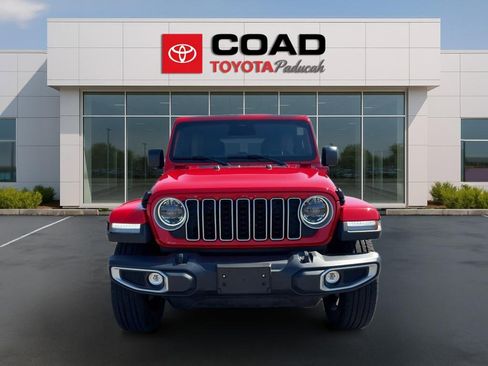 Used 2025 Jeep Wrangler Unlimited Sahara AWD/4WD image 8