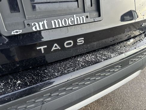 Used 2024 Volkswagen Taos S image 5