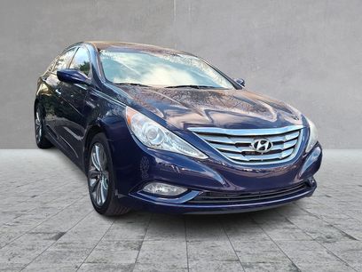 Used 2011 Hyundai Sonata SE w/ Navigation & Sunroof Pkg 4