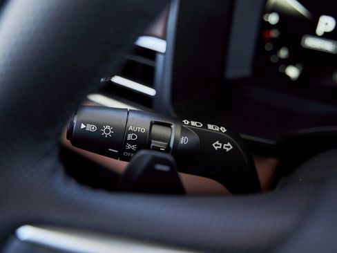 New 2025 Mitsubishi Outlander SEL image 37