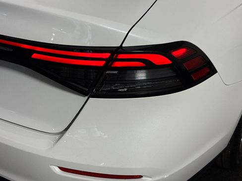 Used 2023 Honda Accord EX image 34