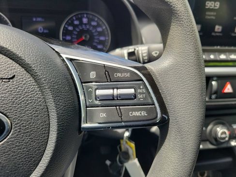 Used 2021 Kia Forte LXS FWD image 20