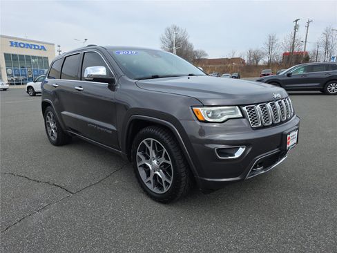 Used 2019 Jeep Grand Cherokee Overland image 8
