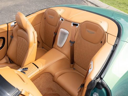 Used 2025 Aston Martin DB12 Convertible RWD image 39