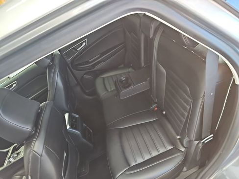 Used 2024 Ford Edge SEL AWD/4WD image 13
