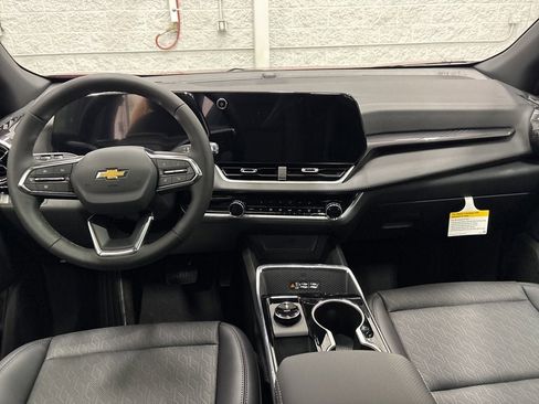 New 2026 Chevrolet Equinox LT w/ Convenience Package II image 10