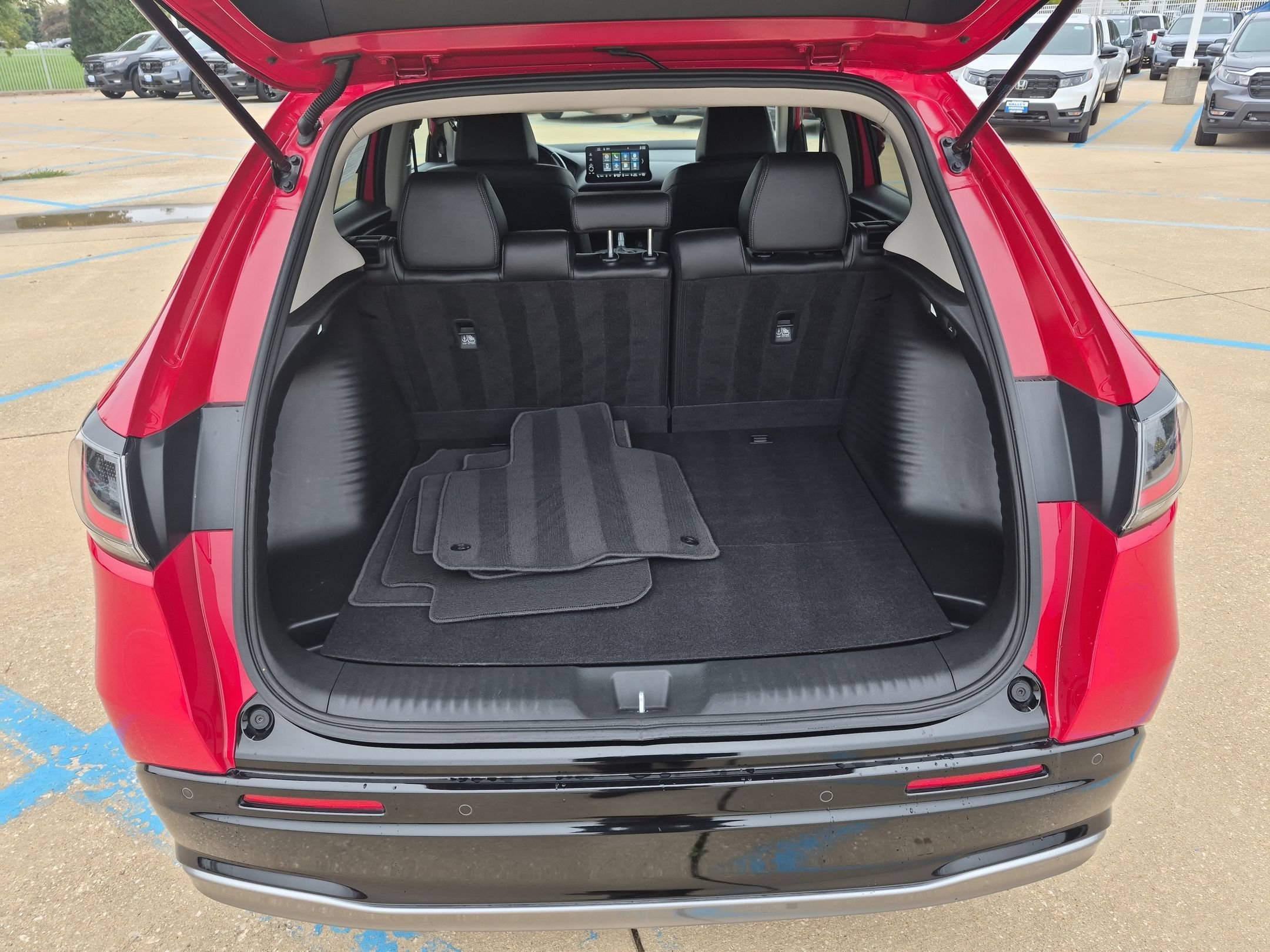 Certified 2025 Honda HR-V EX-L image 27