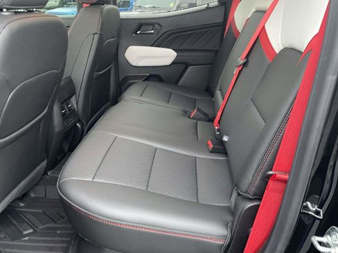 Used 2025 GMC Canyon AT4 w/ AT4X Package image 12