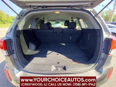Used 2014 Kia Sorento LX AWD/4WD image 12