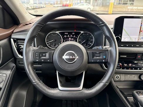 Used 2022 Nissan Rogue SL w/ SL Premium Package image 27