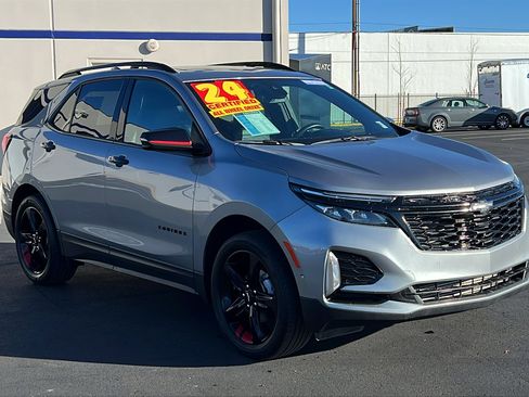 Certified 2024 Chevrolet Equinox Premier image 3