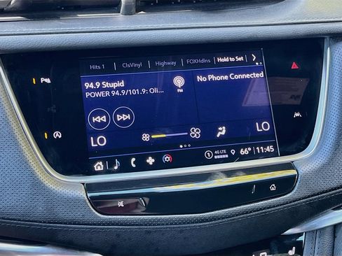 Used 2025 Cadillac XT6 Luxury AWD/4WD image 14