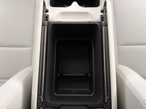 New 2026 Hyundai Santa Fe SE image 15