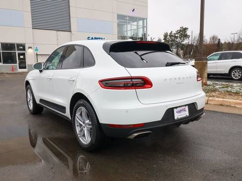 Used 2018 Porsche Macan AWD/4WD image 11