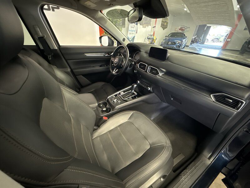 Used 2020 MAZDA CX-5 Grand Touring w/ GT Premium Package FWD image 21