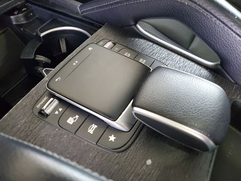 Used 2022 Mercedes-Benz GLE 450 4MATIC image 29