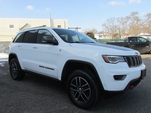 Used 2017 Jeep Grand Cherokee Trailhawk w/ Trailhawk Luxury Group AWD/4WD image 66