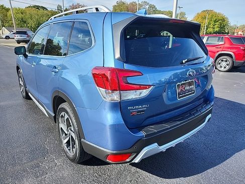 Used 2022 Subaru Forester Touring image 5
