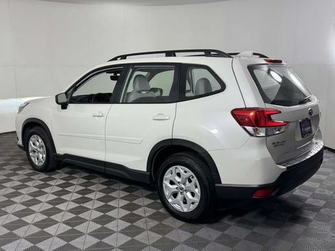 Used 2023 Subaru Forester AWD/4WD image 8