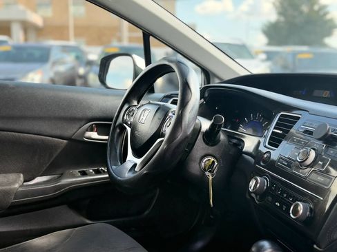 Used 2013 Honda Civic LX image 21