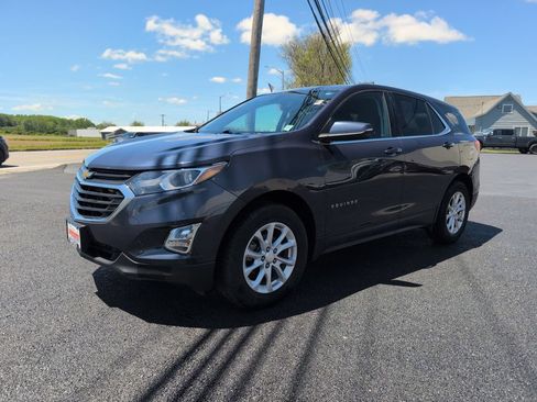 Used 2018 Chevrolet Equinox LT AWD/4WD image 2