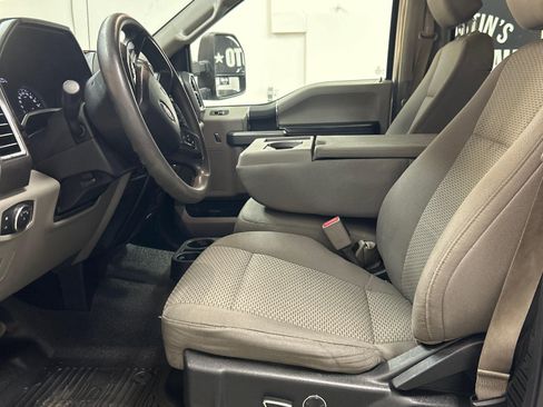 Used 2017 Ford F350 XLT w/ XLT Value Package AWD/4WD image 8