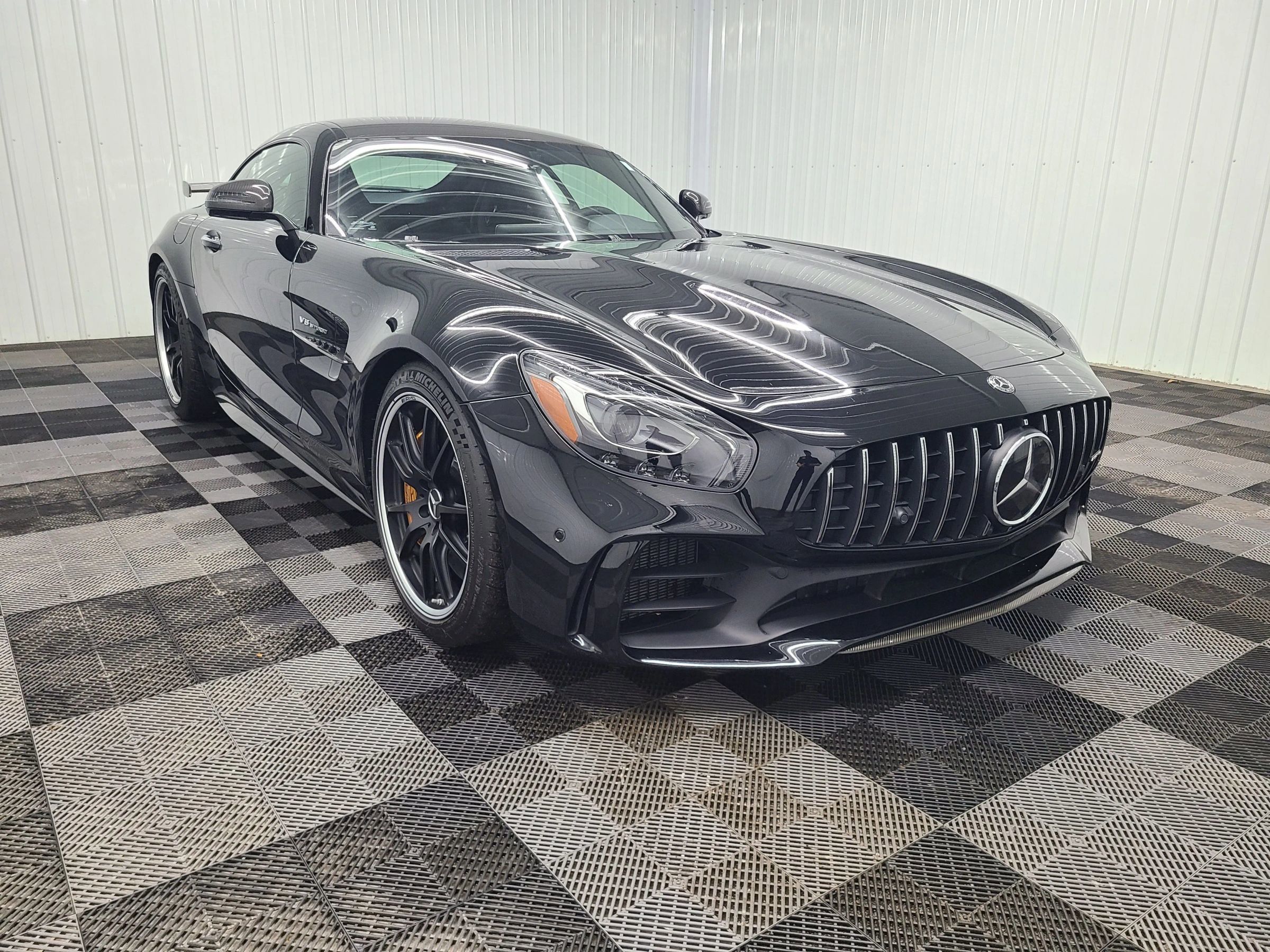 Used 2019 Mercedes-Benz AMG GT R image 21