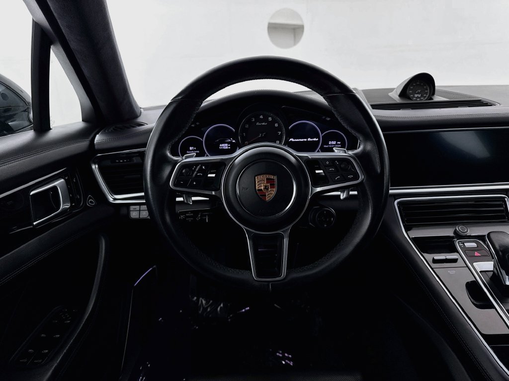 Used 2018 Porsche Panamera Turbo Sport Turismo AWD/4WD image 22