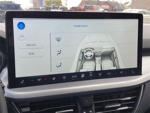 Used 2023 Ford Escape SE w/ PHEV Premium Package image 27