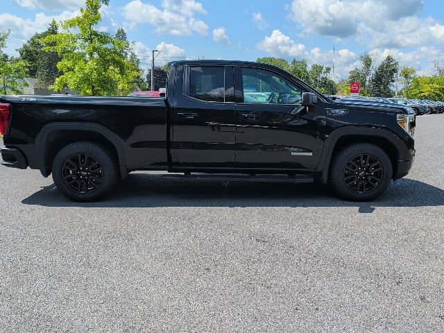 Used 2021 GMC Sierra 1500 Elevation w/ X31 Off-Road Package AWD/4WD image 2