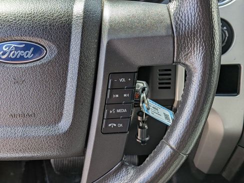 Used 2014 Ford F150 XLT w/ XLT Chrome Package image 20