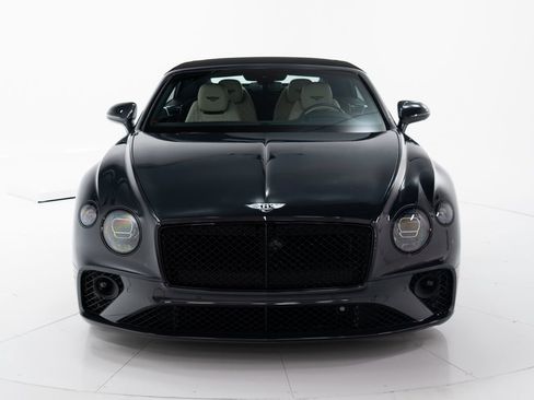Used 2023 Bentley Continental GT Azure image 9