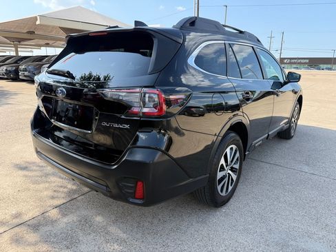 Used 2022 Subaru Outback Premium AWD/4WD image 7